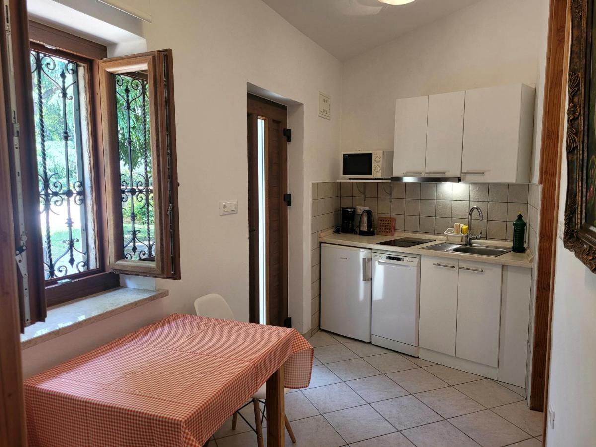 Apartments Brscic Пореч Экстерьер фото